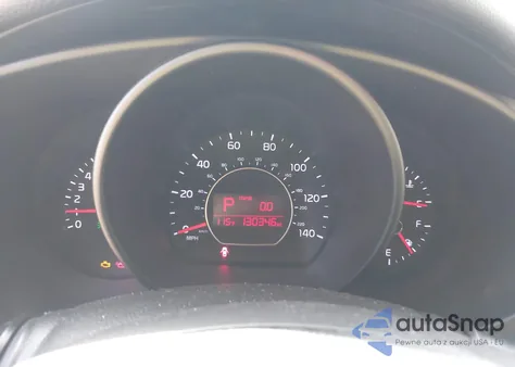 2016 Kia Soul z USA, uszkodzony, nr VIN KNDJN2A28G7311968